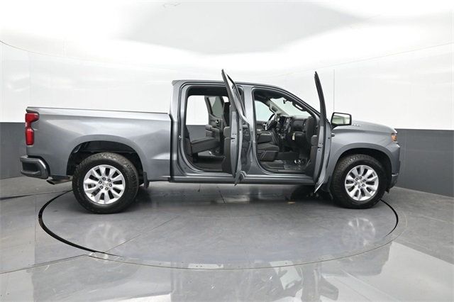 2022 Chevrolet Silverado 1500 Custom photo 30
