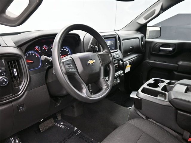 2022 Chevrolet Silverado 1500 Custom photo 4