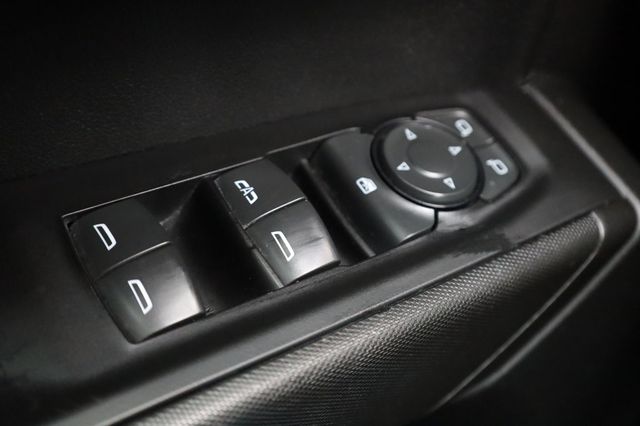 2022 Chevrolet Silverado 1500 LTD 2WD Crew Cab 147" Custom - 22961403 - 32