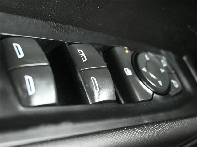 2022 Chevrolet Silverado 1500 LTD 2WD Crew Cab 147" Custom - 22951638 - 24