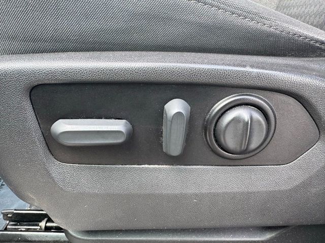 2022 Chevrolet Silverado 1500 LTD 2WD Crew Cab 147" LT - 22993152 - 19