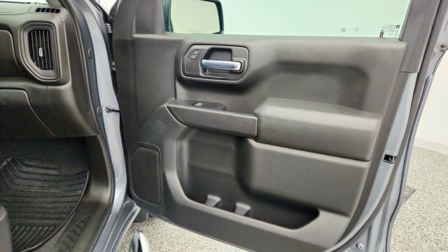 2022 Chevrolet Silverado 1500 LTD 4WD Crew Cab 147'' Custom - 23005638 - 24