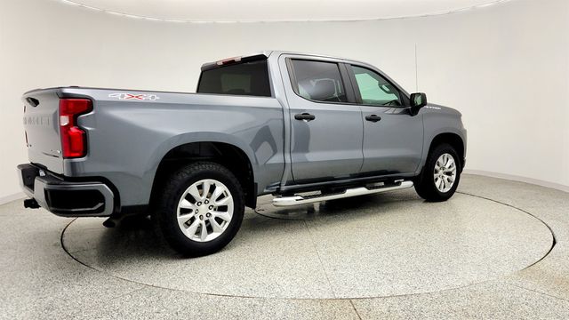 2022 Chevrolet Silverado 1500 LTD 4WD Crew Cab 147'' Custom - 23005638 - 4