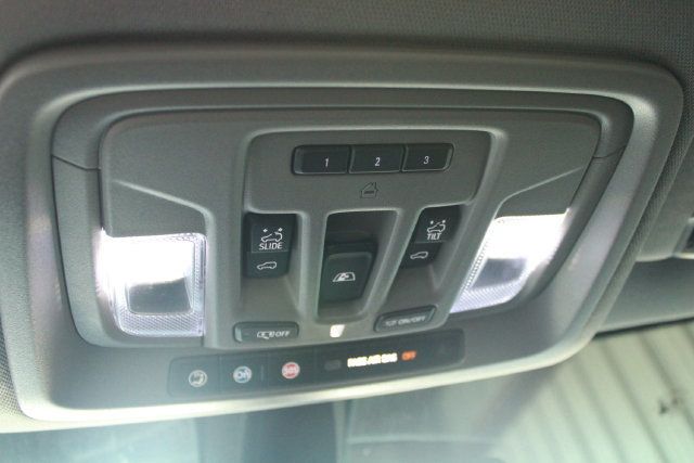 2022 Chevrolet Silverado 1500 LTD 4WD Crew Cab 147" LT Trail Boss - 23078638 - 21