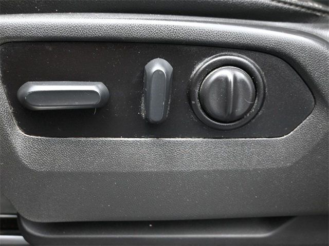 2022 Chevrolet Silverado 1500 LTD 4WD Crew Cab 147" LT w/1LT - 22941833 - 11