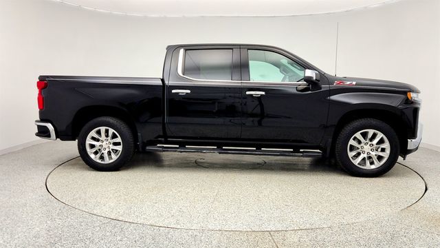 2022 Chevrolet Silverado 1500 LTD 4WD Crew Cab 147'' LTZ w/ Z71 Off-Road and Protection Package - 22996763 - 3