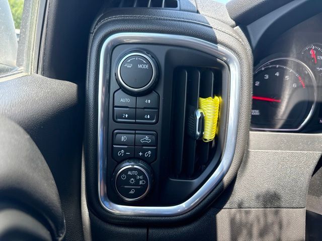 2022 Chevrolet Silverado 1500 LTD 4WD Crew Cab 147" RST - 23045267 - 16