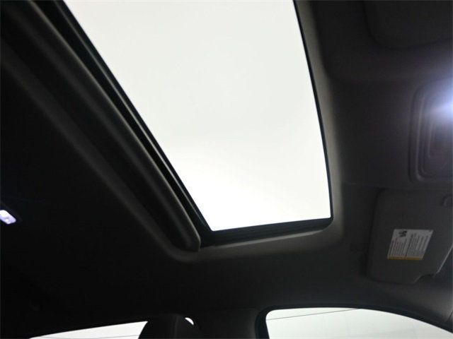 2022 Chevrolet Silverado 1500 LTD 4WD Crew Cab 147" RST - 22865052 - 22