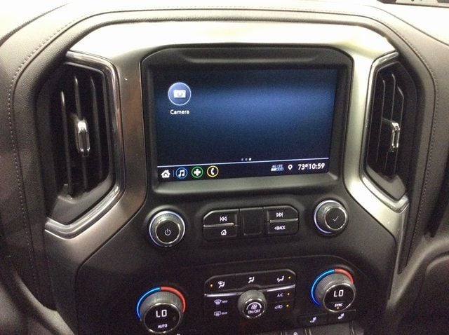 2022 Chevrolet Silverado 1500 RST photo 16