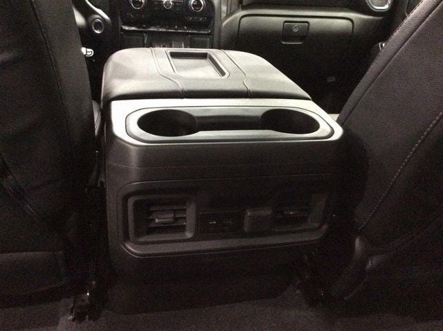 2022 Chevrolet Silverado 1500 RST photo 23