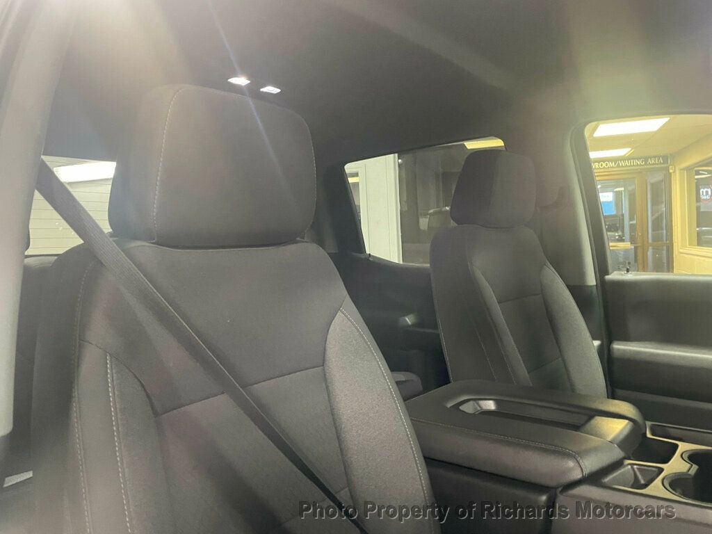 2022 Chevrolet Silverado 1500 LTD 4WD Crew Cab 157" Custom Trail Boss - 22785789 - 23