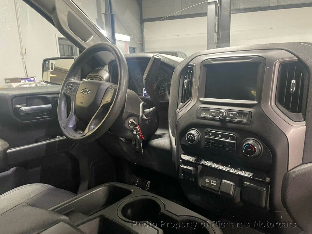 2022 Chevrolet Silverado 1500 LTD 4WD Crew Cab 157" Custom Trail Boss - 22785789 - 24