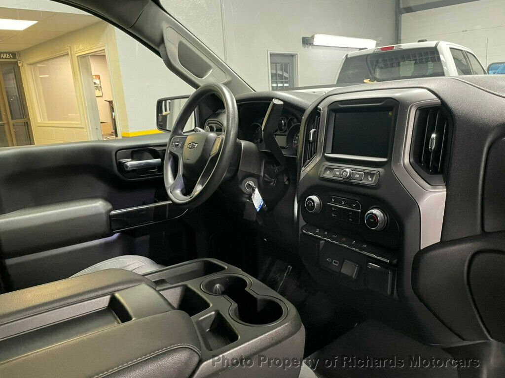 2022 Chevrolet Silverado 1500 LTD 4WD Crew Cab 157" Custom Trail Boss - 22985889 - 21