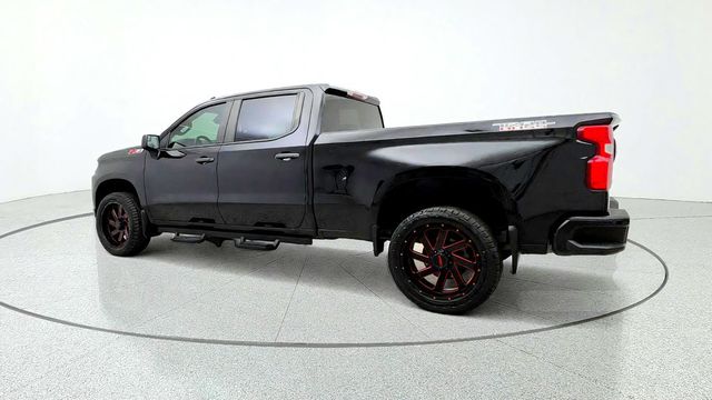 2022 Chevrolet Silverado 1500 LTD 4WD Crew Cab 157'' Custom Trail Boss w/ Red-Accent Wheels - 23099938 - 6