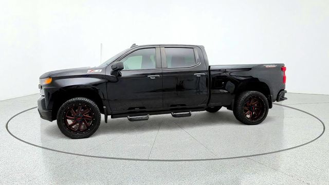 2022 Chevrolet Silverado 1500 LTD 4WD Crew Cab 157'' Custom Trail Boss w/ Red-Accent Wheels - 23099938 - 7