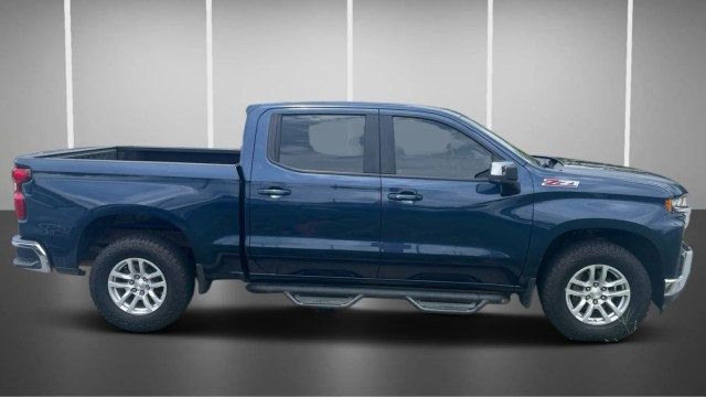 2022 Chevrolet Silverado 1500 LTD 4WD Crew Cab 157" LT - 23044306 - 2
