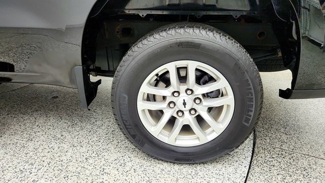 2022 Chevrolet Silverado 1500 LTD 4WD Crew Cab 157'' RST w/ Black Tubular Assist Steps - 23032604 - 8
