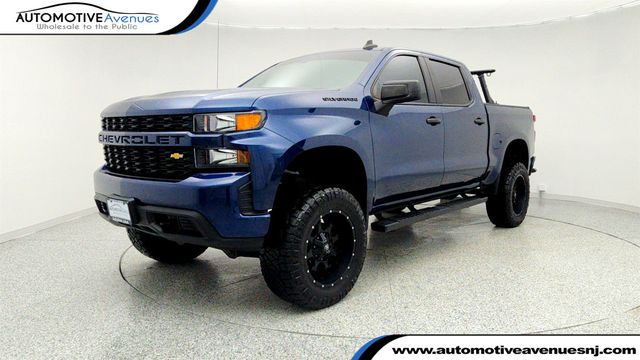 2022 Chevrolet Silverado 1500 LTD Crew Cab 147'' Custom, Lifted - 22959828 - 0