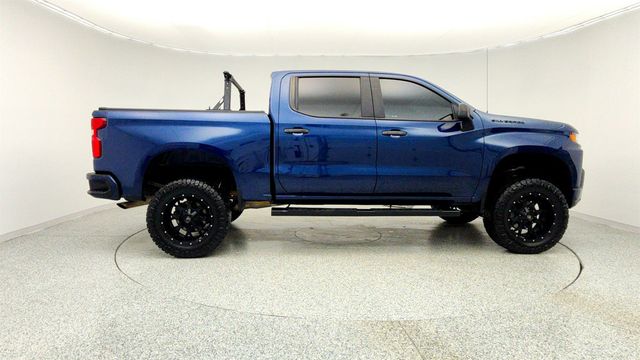 2022 Chevrolet Silverado 1500 LTD Crew Cab 147'' Custom, Lifted - 22959828 - 3