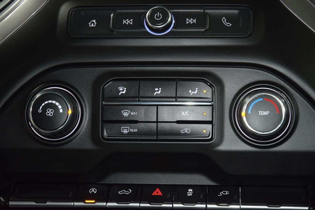 2022 Chevrolet Silverado 1500 LTD Custom - 23000743 - 32
