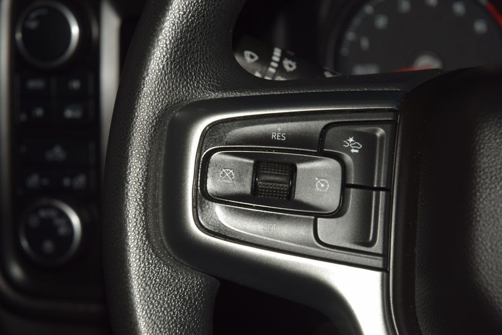 2022 Chevrolet Silverado 1500 LTD Custom - 23000743 - 35