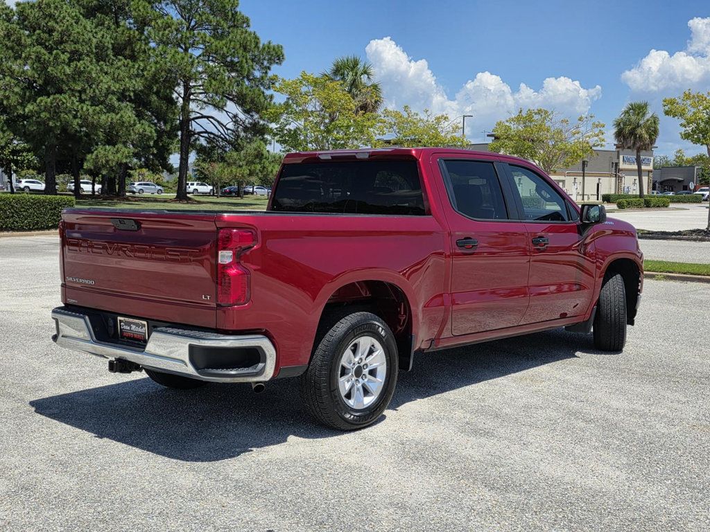 2022 Chevrolet Silverado 1500 LT photo 5