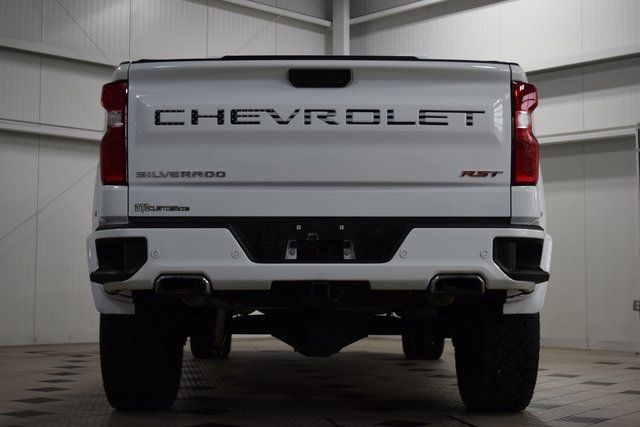 2022 Chevrolet Silverado 1500 photo 3