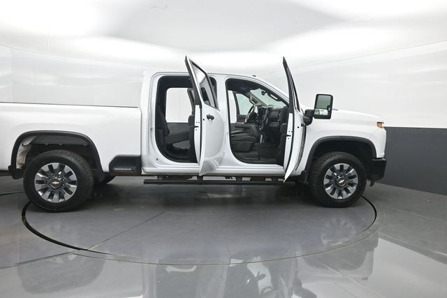 2022 Chevrolet Silverado 2500HD 4WD Crew Cab 159" Custom - 23003803 - 33