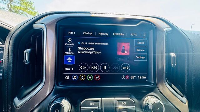 2022 Chevrolet Silverado 2500HD 4WD Crew Cab 159" High Country - 23003711 - 26