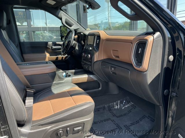 2022 Chevrolet Silverado 2500HD 4WD Crew Cab 159" High Country - 23071294 - 18