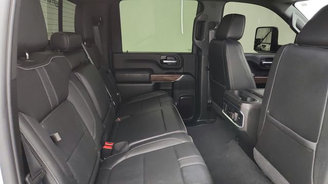 2022 Chevrolet Silverado 2500HD 4WD Crew Cab 159'' High Country with 6.6L Turbo-Diesel Engine - 22945903 - 24