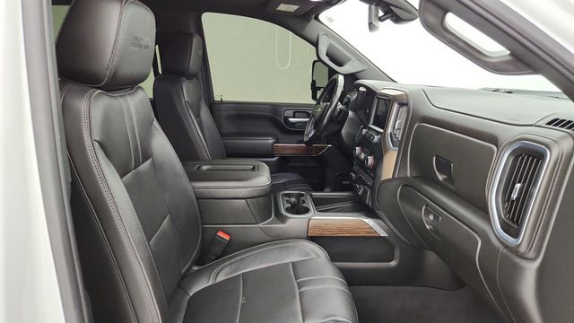 2022 Chevrolet Silverado 2500HD 4WD Crew Cab 159'' High Country with 6.6L Turbo-Diesel Engine - 22945903 - 25