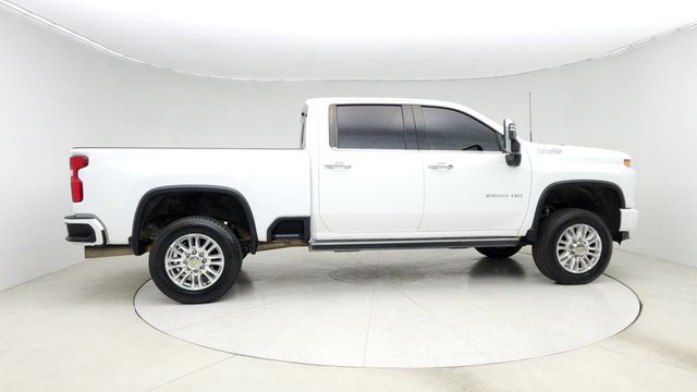 2022 Chevrolet Silverado 2500HD 4WD Crew Cab 159'' High Country with 6.6L Turbo-Diesel Engine - 22945903 - 3