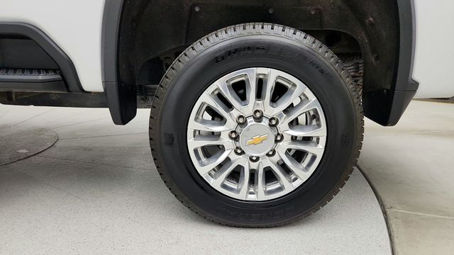 2022 Chevrolet Silverado 2500HD 4WD Crew Cab 159'' High Country with 6.6L Turbo-Diesel Engine - 22945903 - 8