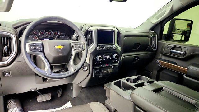 2022 Chevrolet Silverado 2500HD 4WD Crew Cab 159'' LT w/ Convenience & Z71 Off Road Packages - 23020981 - 10