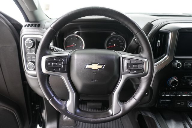 2022 Chevrolet Silverado 2500HD 4WD Crew Cab 159" LTZ - 22938423 - 17