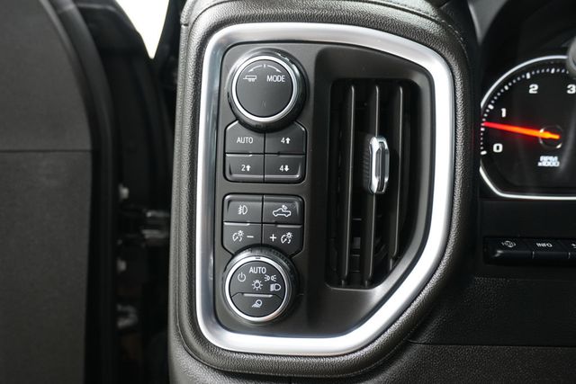 2022 Chevrolet Silverado 2500HD 4WD Crew Cab 159" LTZ - 22938423 - 24