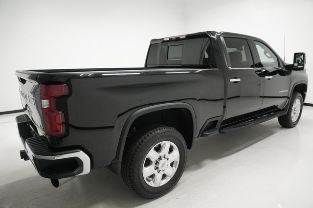 2022 Chevrolet Silverado 2500HD 4WD Crew Cab 159" LTZ - 22938423 - 3