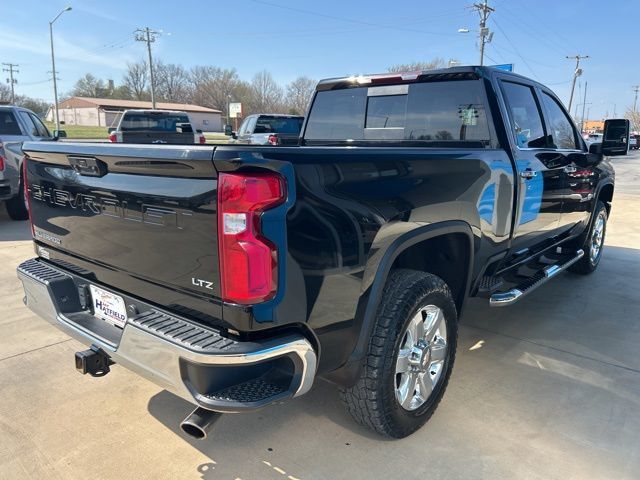2022 Chevrolet Silverado 2500HD 4WD Crew Cab 159" LTZ - 23002502 - 4