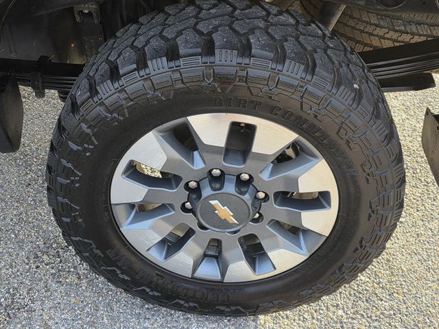 2022 Chevrolet Silverado 2500HD Custom - 23007367 - 29