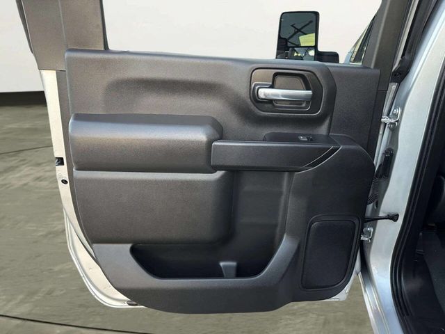 2022 Chevrolet Silverado 2500HD Custom 4x4 4dr Crew Cab LB - 22964303 - 11