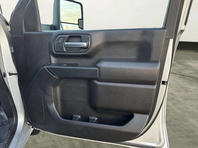 2022 Chevrolet Silverado 2500HD Custom 4x4 4dr Crew Cab LB - 22964303 - 16