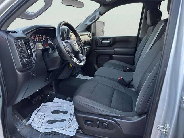 2022 Chevrolet Silverado 2500HD Custom 4x4 4dr Crew Cab LB - 22964303 - 8