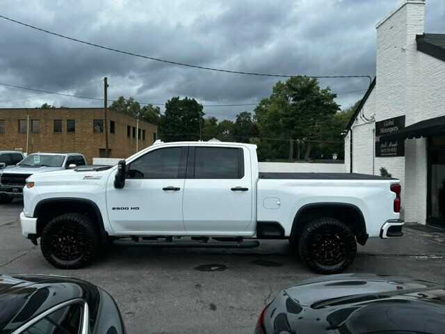 2022 Chevrolet Silverado 2500HD Z71 Sport photo 2