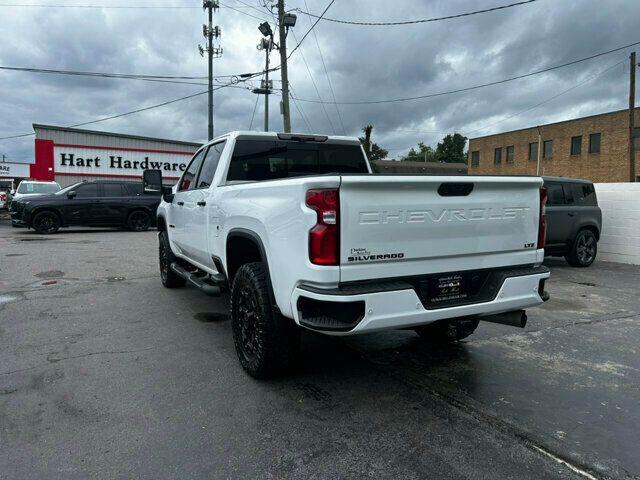 2022 Chevrolet Silverado 2500HD Z71 Sport photo 3