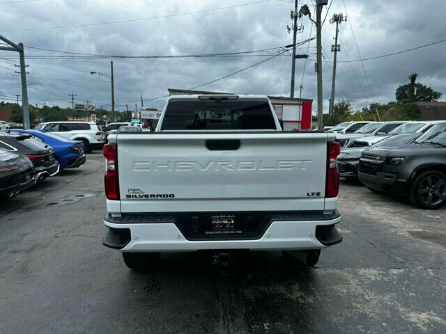 2022 Chevrolet Silverado 2500HD Z71 Sport photo 4