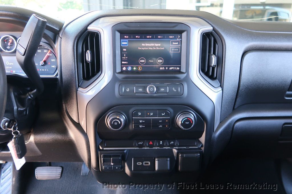 2022 Chevrolet Silverado 2500HD Silverado 2500 4WD Crew Cab LWB - 22934872 - 29