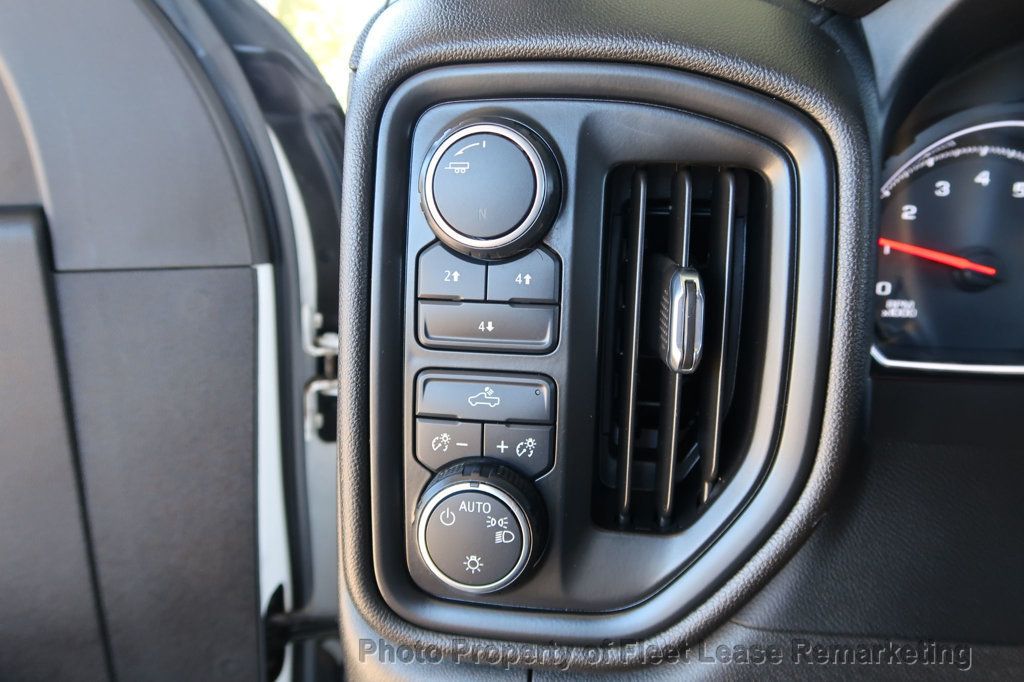 2022 Chevrolet Silverado 2500HD Silverado 2500 4WD Crew Cab LWB - 22934872 - 36