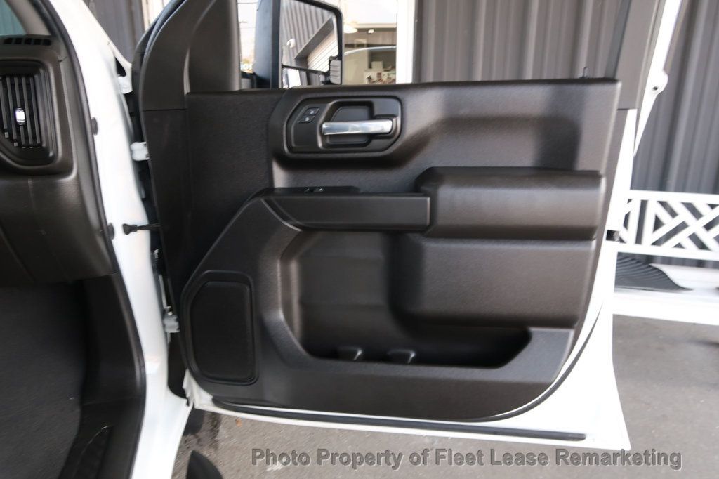 2022 Chevrolet Silverado 2500HD Silverado 2500HD 4WD Crew Cab LWB - 22950017 - 23