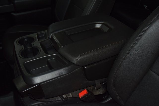 2022 Chevrolet Silverado 3500HD 3500HD CREW 4X4 * DURAMAX * 9' FLATBED * LOCAL TRADE - 22928851 - 31